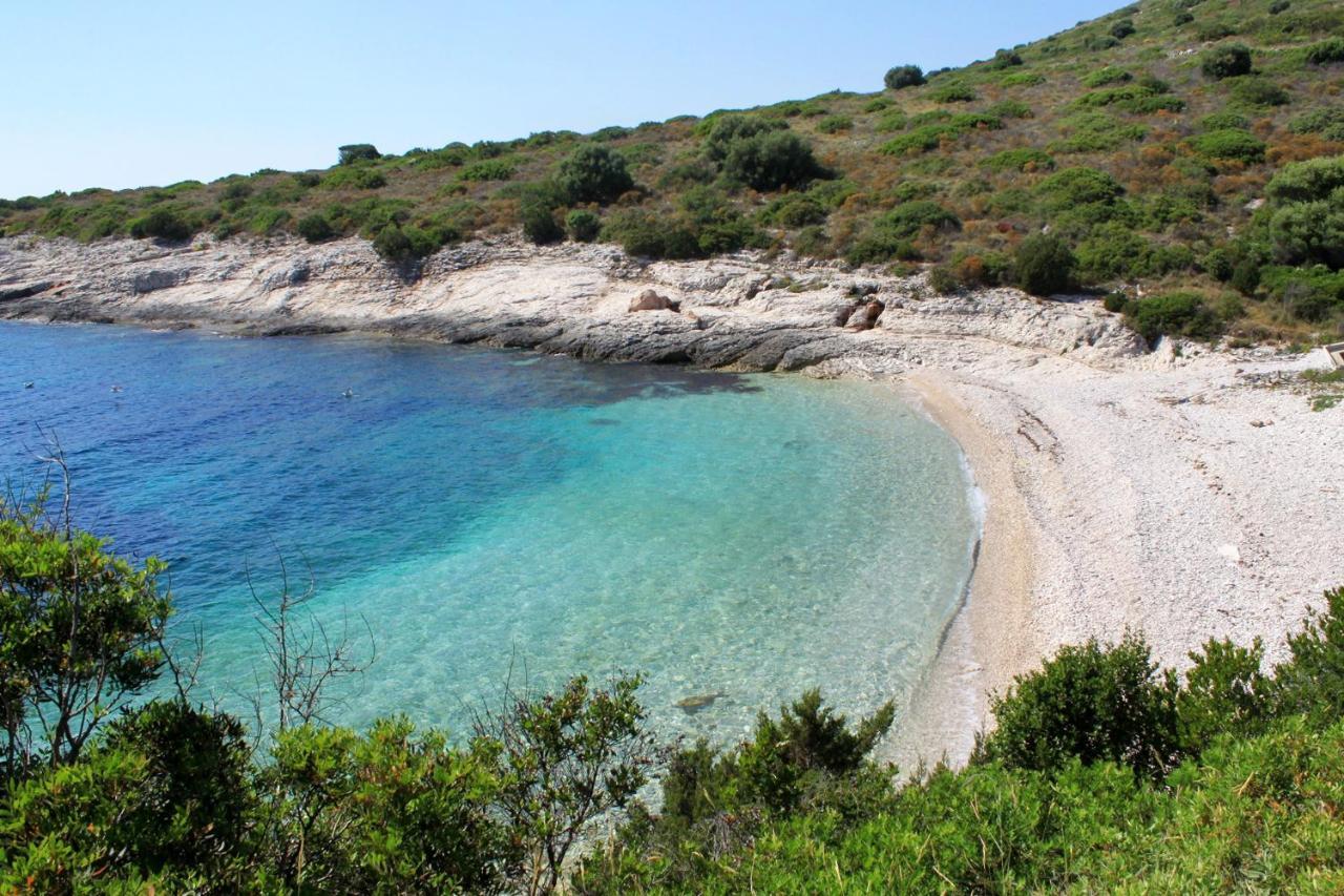 Secluded Fisherman'S Cottage Cove Ripisce, Dugi Otok - 394 Brbinj Luaran gambar